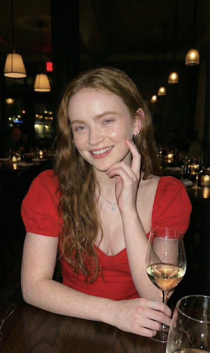 Xmira_belle's tweet image. Nano Banana Pro on @SocialSight 
Dinner date with Sadie 🥂

Prompt:
{
  "metadata": {
    "title": "Sadie sink Style - Signature Gloorv Portrait",
    "version": "1.0",
    "category": "Photorealistic Portraiture",
    "tags": ["portrait", "flash-photography",…