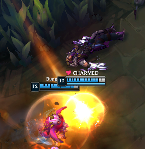 Yunaritoo's tweet photo. @drewlevin Sett was dead, had prom queen, jinx here charmed ran over his corpse and got charmed from it. Would be funny if intended. GameId: 7721015982 https://t.co/f6iksZ2zZp