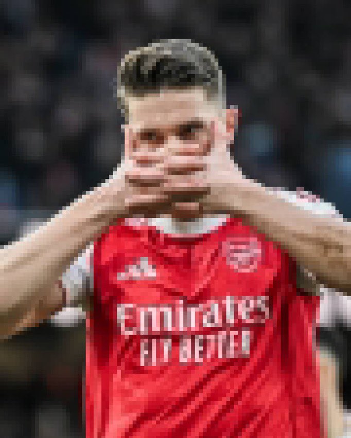 Shola Of Arsenal tweet media