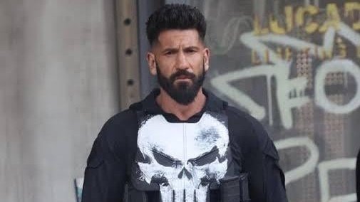MCUFilmNews's tweet photo. There is reportedly an idea for a street-level team-up film.

• It would feature Daredevil, Jessica Jones, Luke Cage, Iron Fist, Punisher, Spider-Man, and more.

• Together, they would take on Wilson Fisk and his enforcers in a final battle against his regime.

(Source: https://t.co/qnqpi9qBTX)