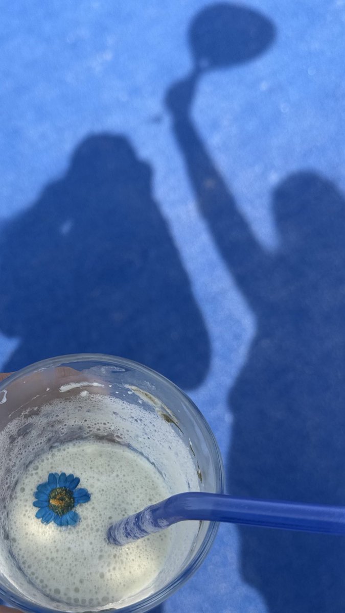 th_sky1's tweet photo. Morning, Padel, Mach 🍵🏓💙 https://t.co/pPSioPO0gW