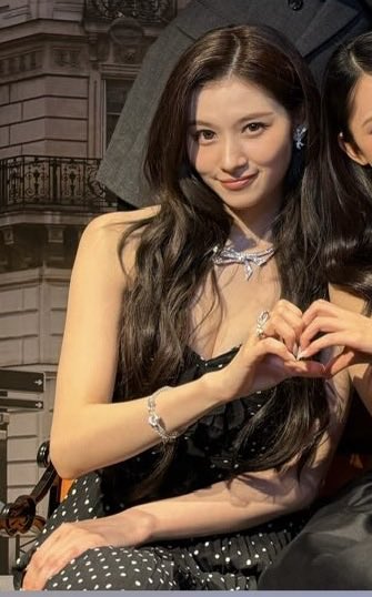 tozakismyoi's tweet image. GIRL OKAY WOW