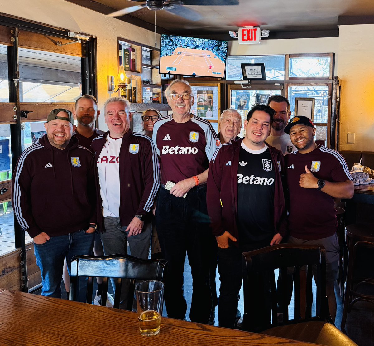 Only point, but we go again!

#villalions #myplmorning 
#houston #astonvilla #lionsclub