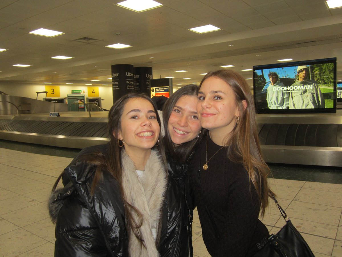 Entre guapas no hay problemas❤️