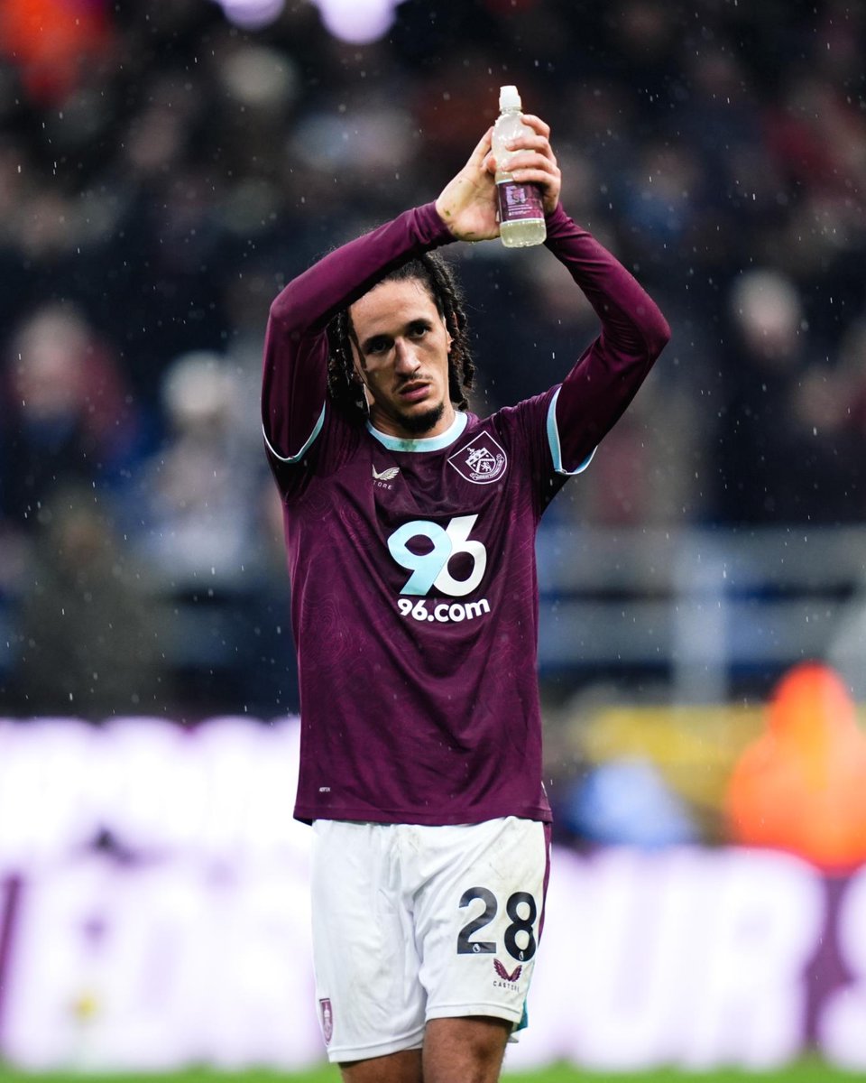 Burnley FC tweet media