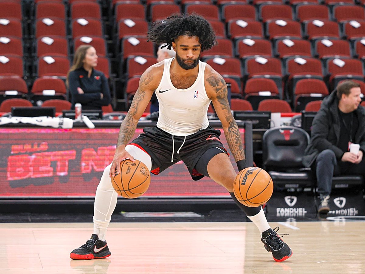 Alguien quiere pensar en los Bulls???

Que pasó? Saltó una lesión en la pierna que llevaría un tiempo de recuperación en el examen médico de Coby White con los Hornets y los Bulls tuvieron que devolver una segunda ronda del draft que recibieron en el trade deadline 🙃🙃🙃