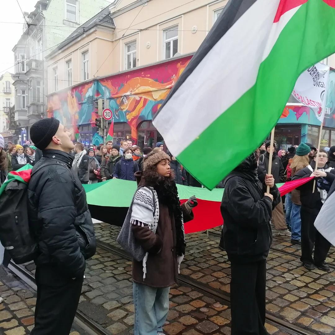 endelstamberg's tweet image. All Eyes on Palestine! 🇵🇸

Bremen, Germany!

#FreePalestine 🇵🇸 #FreeGaza #stopthegenocide #disarmisrael #AllEyesOnRafah