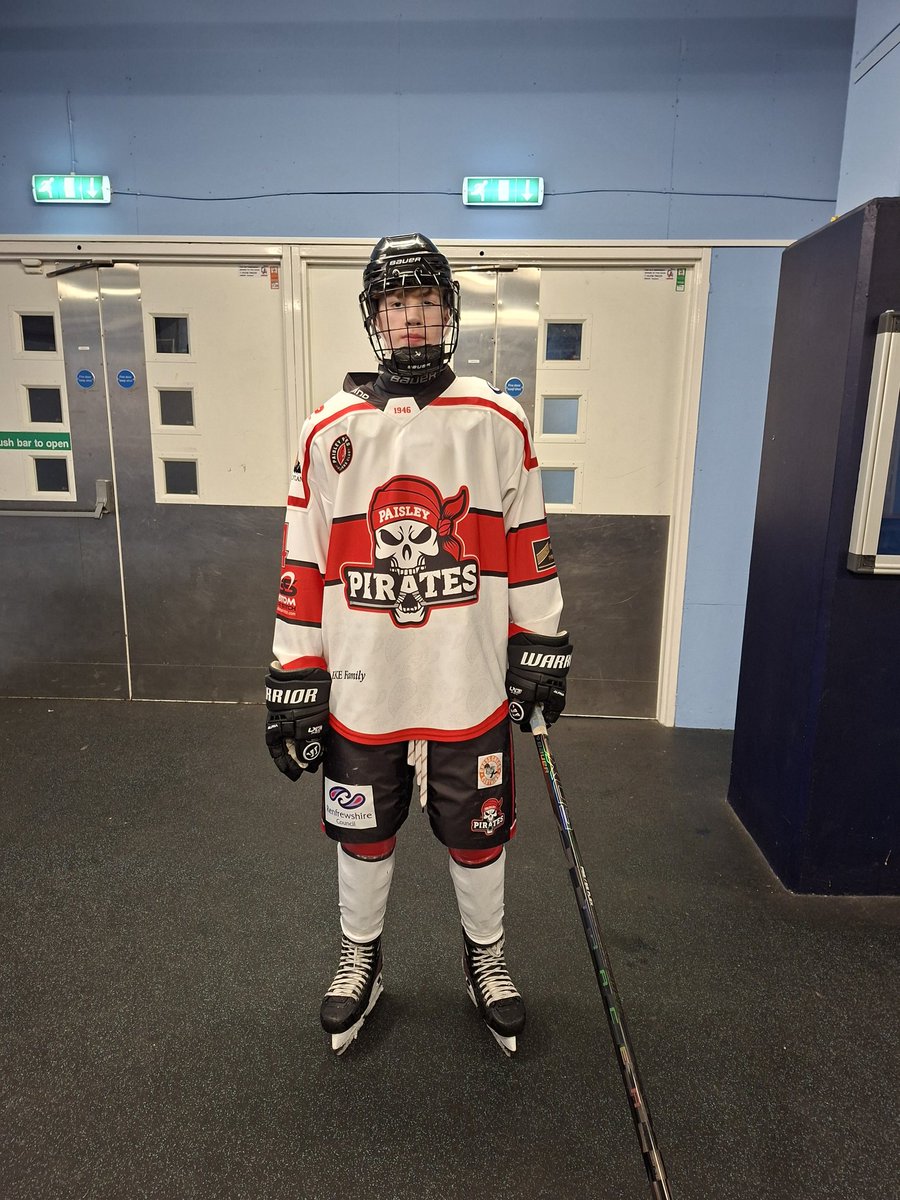 Tonight we welcome under 19 Findlay Sawer to our SNL team for the first time. He ices tonight in the number 4 shirt. Welcome to the squad Findlay and good luck!