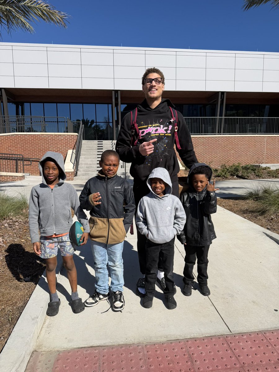 Devin Rispress tweet media