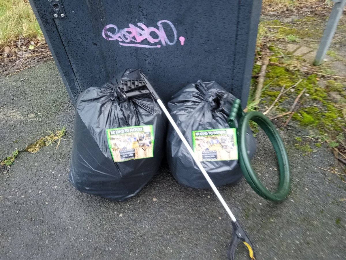 BM North West continuing to lead by example with yet a another succsesful litter pick around a woodland, collecting two full bags from the woodland, making it a cleaner and safer place for our folk and wildlife.