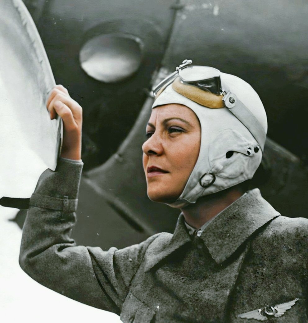 Sabiha Gökçen'den rahatsız olanın kanı bozuktur.