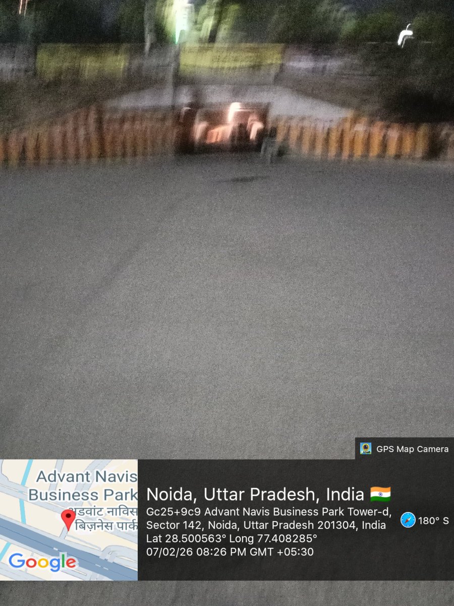 VS_NCR's tweet photo. @noida_authority
आपसे अनुरोध हैं @Sector168Noida को सेक्टर-142 से जोड़नेवाले इस पुराने एडवांट अंडरपास में लाइट्स ख़राब हो गई हैं जिससे यहां शाम को अंधेरा रहता हैं। कृपया लाइट्स ठीक कर दें।
Lights aren't functional at old #Advant underpass pls resolve it & make light arrangements https://t.co/JHl4YJ33uF