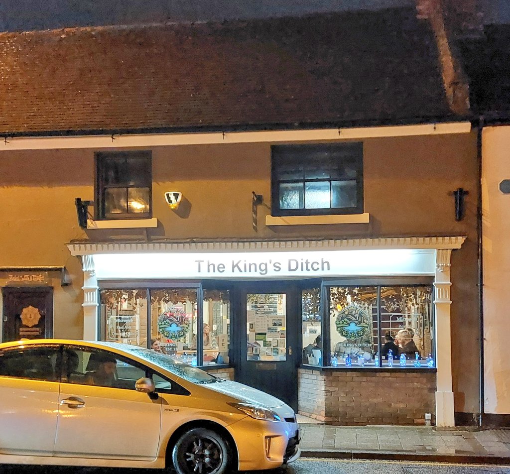 Sir Quinno Says Bass 🔺️ tweet media