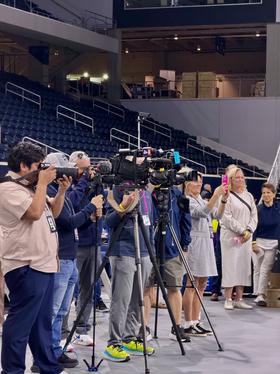 Serving up the start of <a href="/NexoDallasOpen/">Nexo Dallas Open</a> week with the official Court Christening at The Star, featuring Tournament Director Peter Lebedevs, John Isner and Grigor Dimitrov on Center Court. From first rallies to media moments, Frisco is officially in tournament mode. 🎾✨