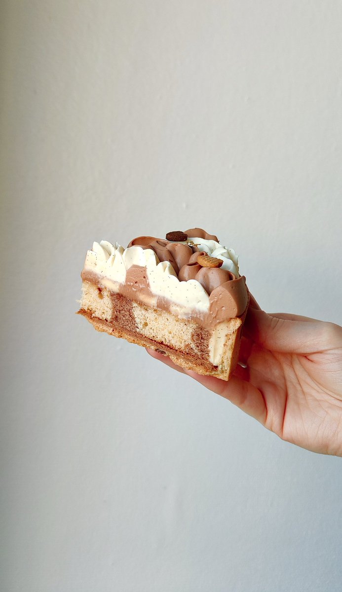 𝑳𝒖𝒏𝒂𝒇𝒓𝒆𝒚𝒂 🌙 tweet media