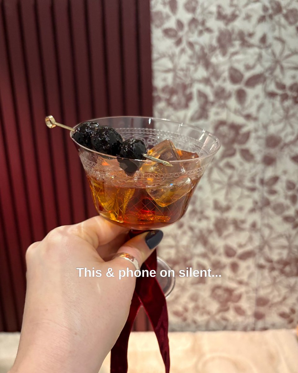 MasterOfMalt's tweet photo. 'This' being a Rob Roy that we refuse to compromise on. 

Rich, smooth and faintly dangerous, this is the Manhattan if it were a rugged Highlander with a song in its heart.

#scotchwhisky #cocktail #cocktailtrend #thisandtrend #thisand #whiskylover https://t.co/lZ2q1UJOGZ
