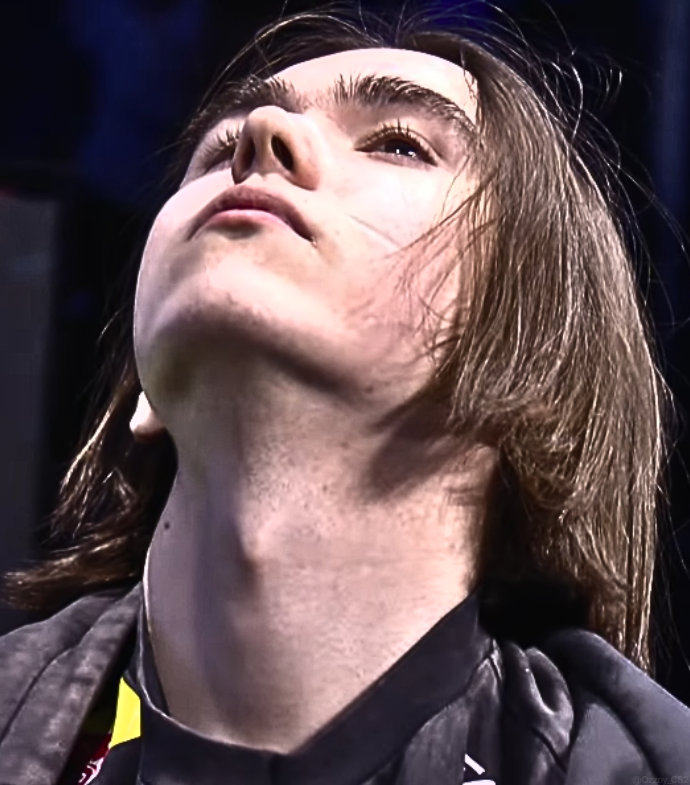 Ozzny_CS2's tweet photo. donk after Spirit's IEM Krakow elimination 💔 https://t.co/WDuC6U8uvK