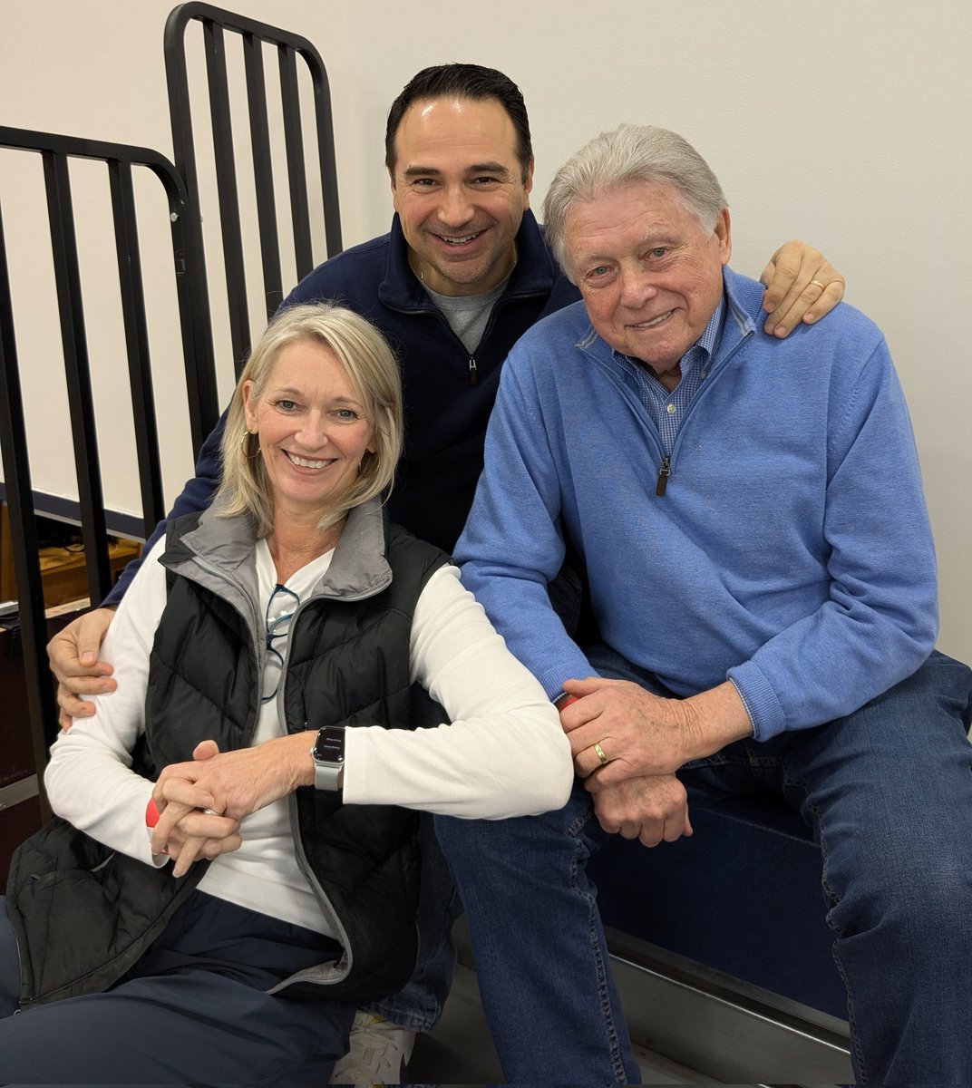 It's great when friends and family come to town! 
#FinsUp 🦈
<a href="/uscbwbb/">USCB Women's Basketball</a> 
<a href="/USCBAthletics/">USCB Athletics</a>