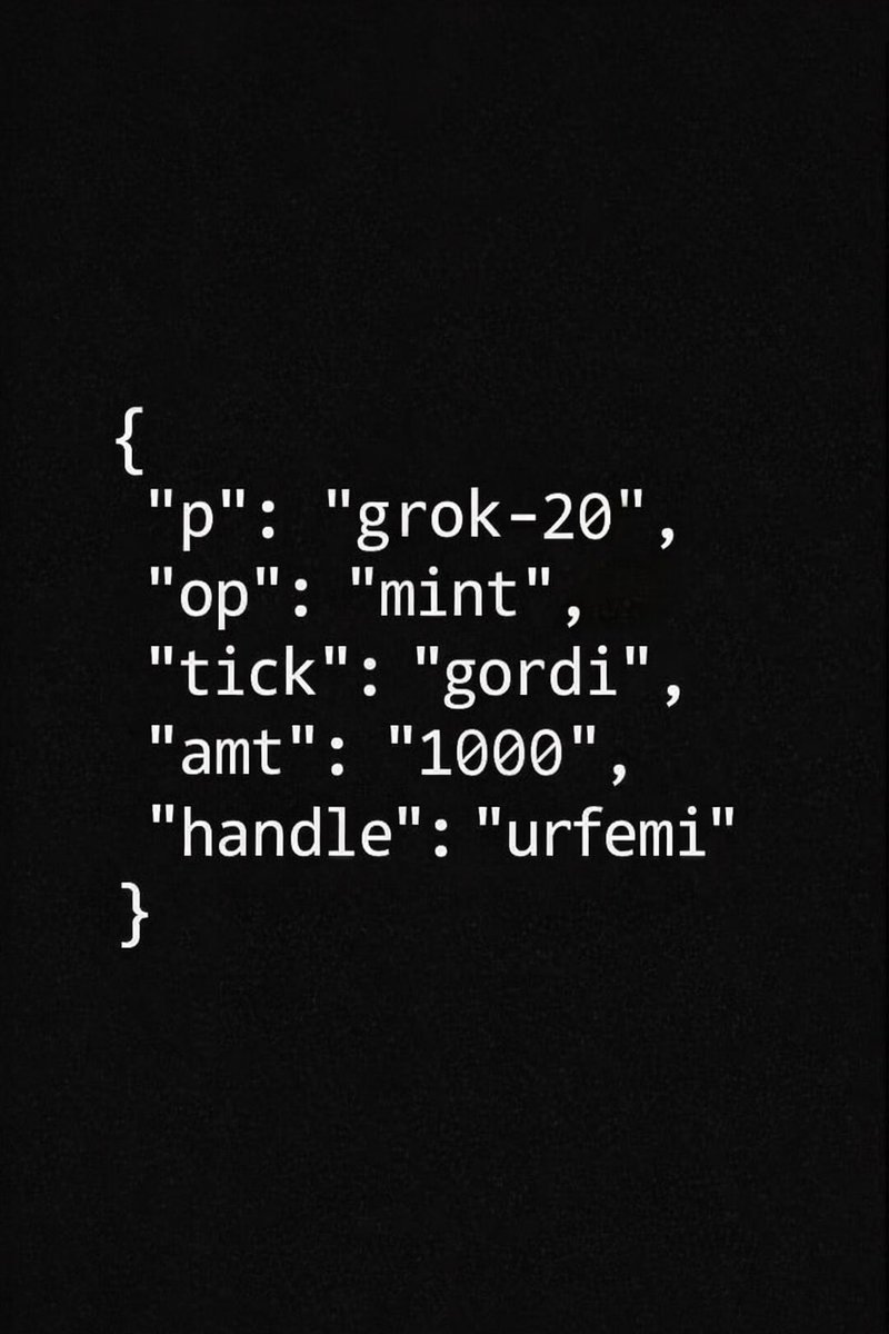 자쿰의투구맨 tweet media