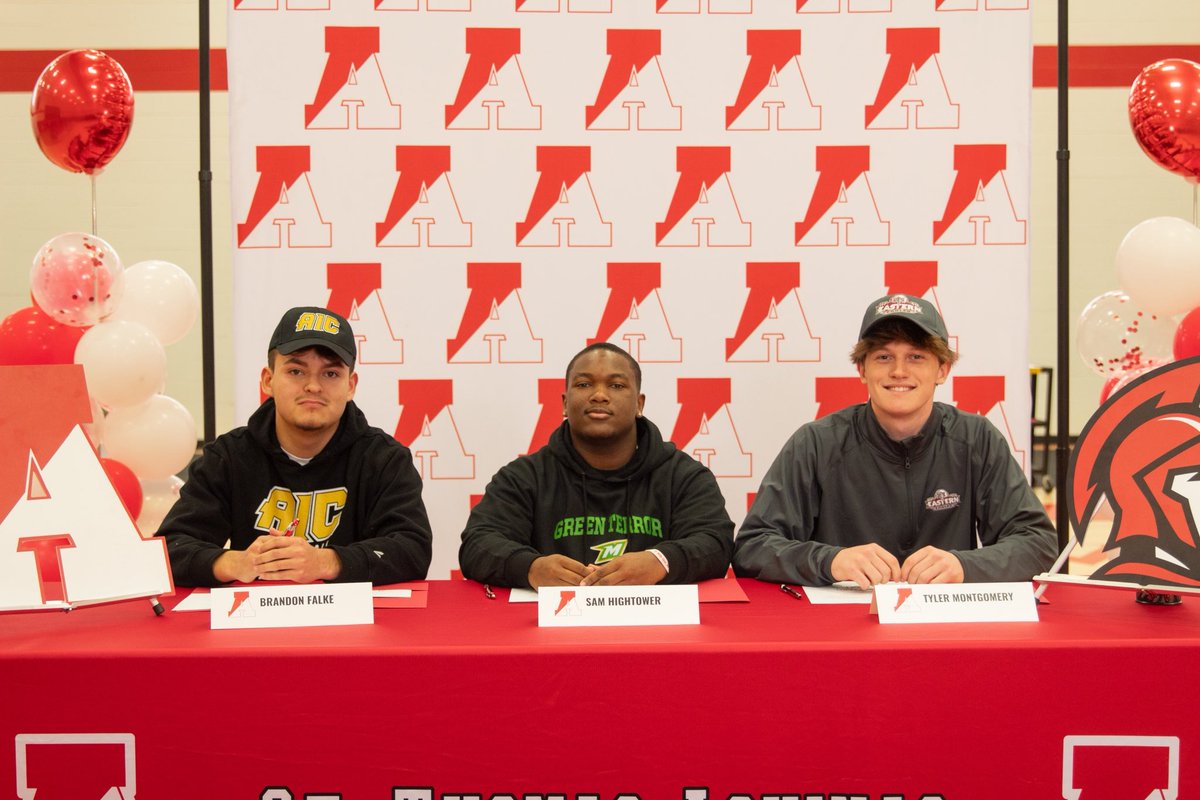 St. Thomas Aquinas Football tweet media