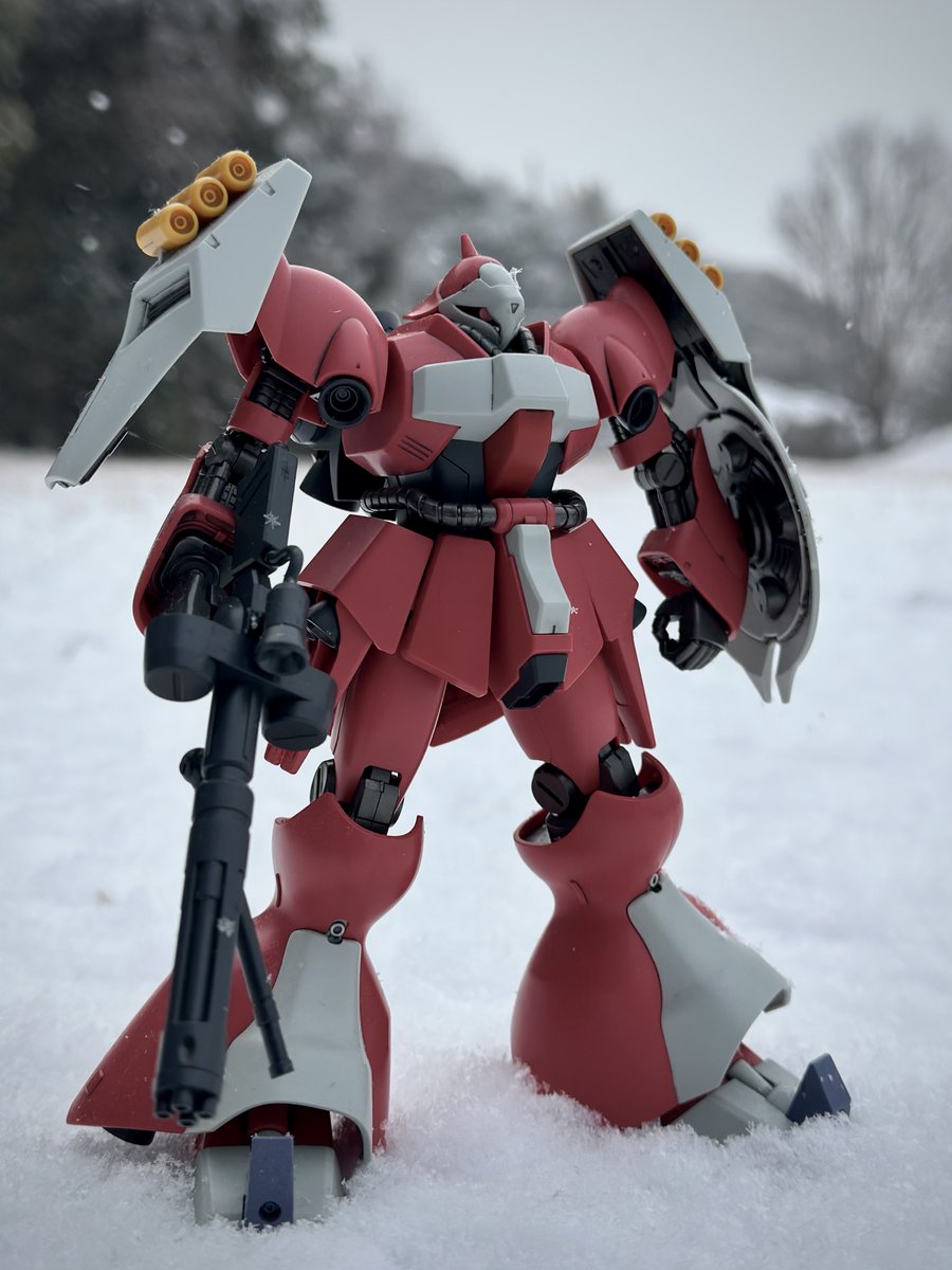 雪の中の戦争　#ガンプラ 

MSN-03  ヤクトドーガ クェス機
