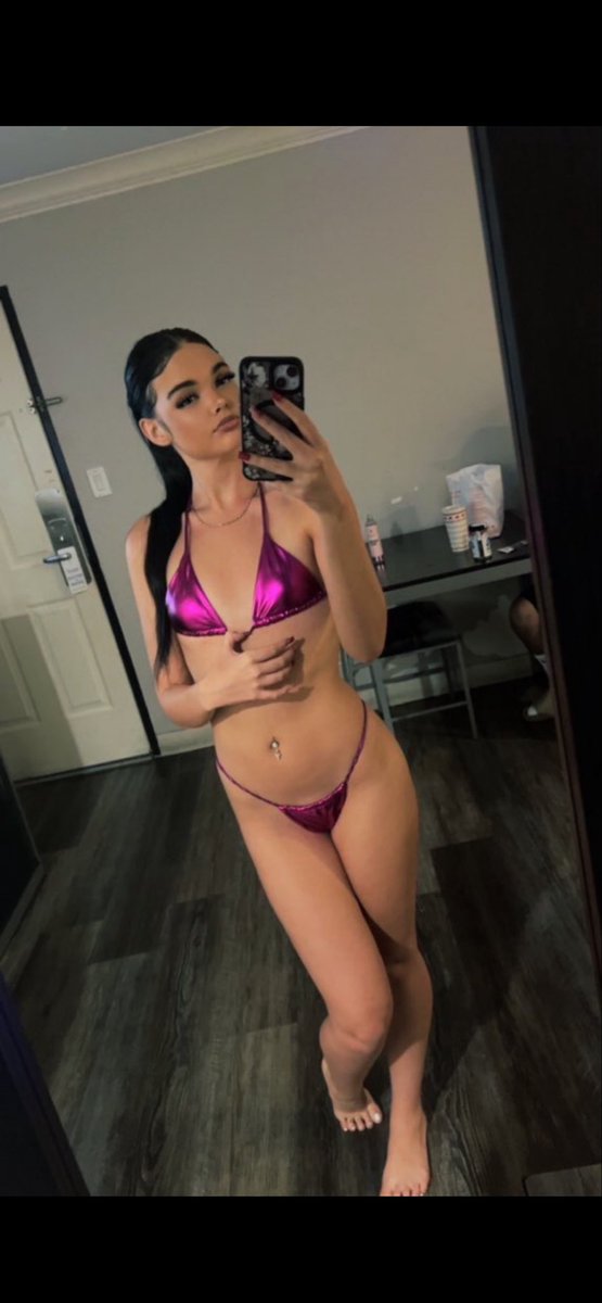 lizzyistheone's tweet photo. @BonnieBlue_xoxo can I join? https://t.co/lQBCvD6TEV