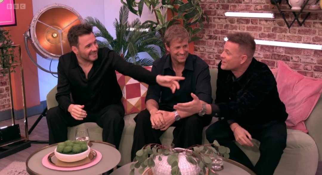 ClaireSNC's tweet photo. You don't want to miss this very funny moment on the Michael Mcintyre Big Show. Watch back it here: https://t.co/CZczcU8yl7 https://t.co/BxAADqtTJV