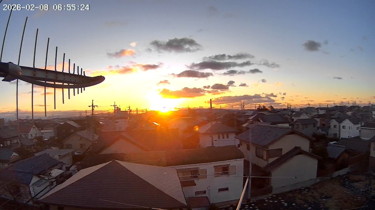 JR2IPN's tweet photo. #イマソラ 
雪で大変な地方もありますが、愛知県海岸地方は晴れてます。 https://t.co/lQIVvWwLLs