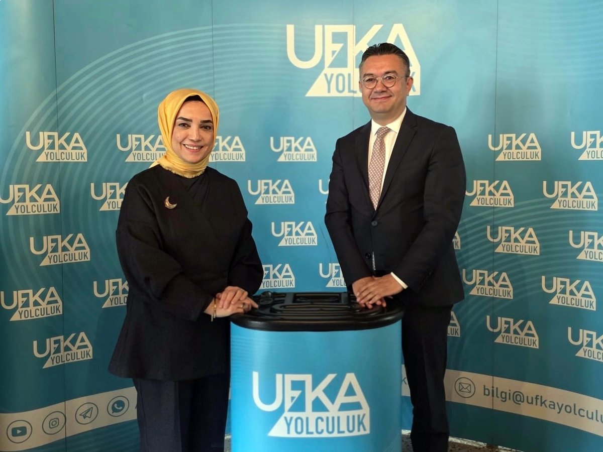 14 ŞUBAT’TA SAAT TAM 14.00’TE BULUŞALIM MI?

Ebeveynlerin, eğitimcilerin, hatta çocuk gelişim uzmanlarının ve psikologların yıllardır gündeminden düşmeyen bir soru var: “Çocuklarımıza okuma alışkanlığını nasıl kazandırabiliriz?” Ulucanlar Cezaevi Müzesi Beyaz Salon’da sandalyeler