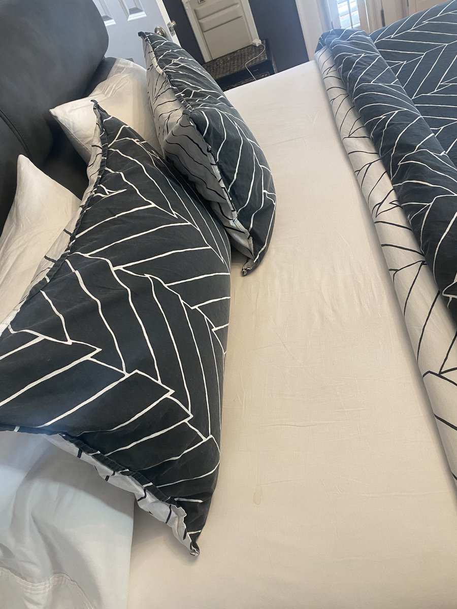 monroeavepro's tweet photo. 🤍We Make Beds!!🛏️🤍🤍
#mapmaids 
#atl 
#wemakebedsallday https://t.co/Dj3Ivvlro0
