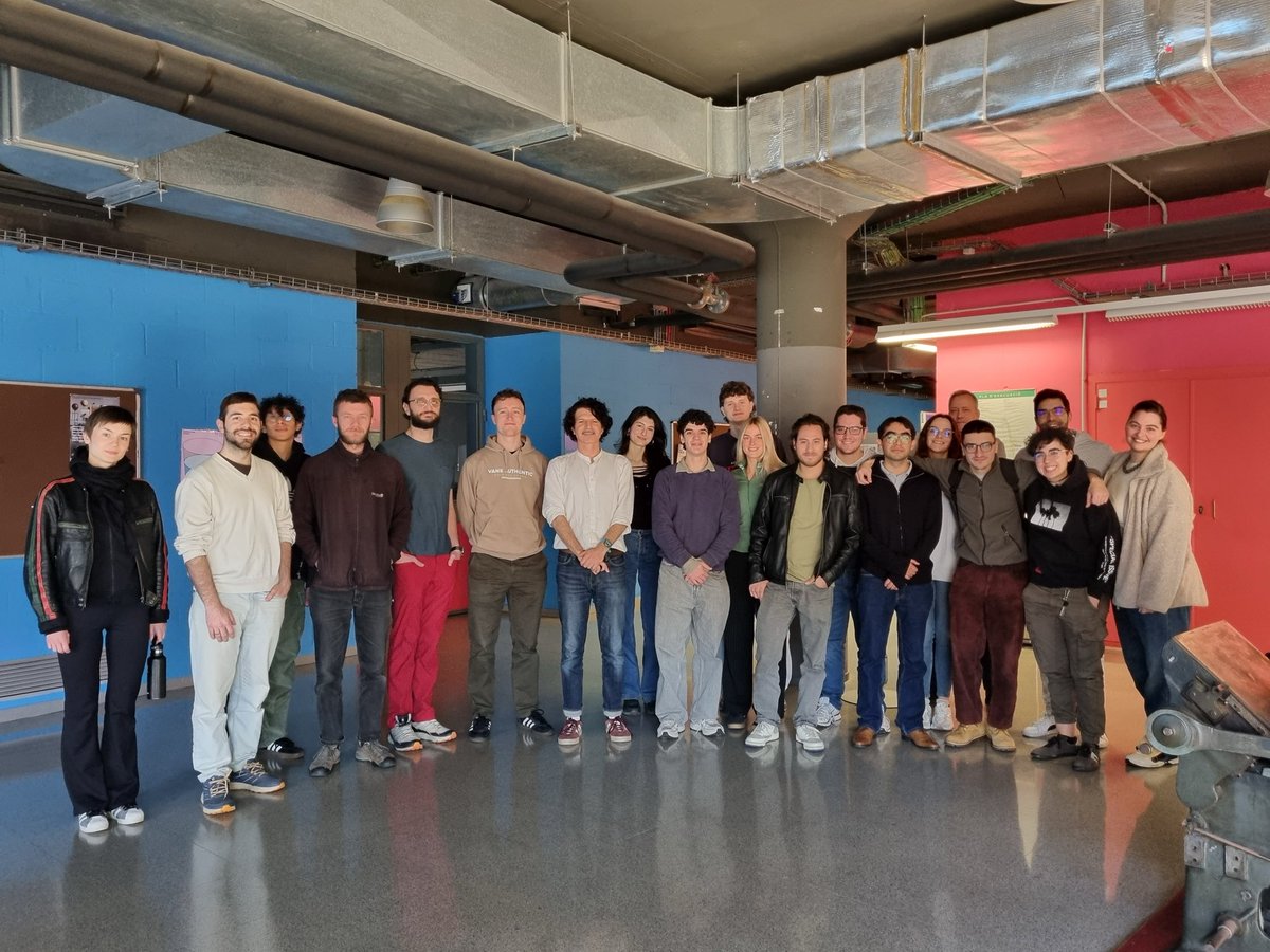 Master in Analytic Philosophy tweet media