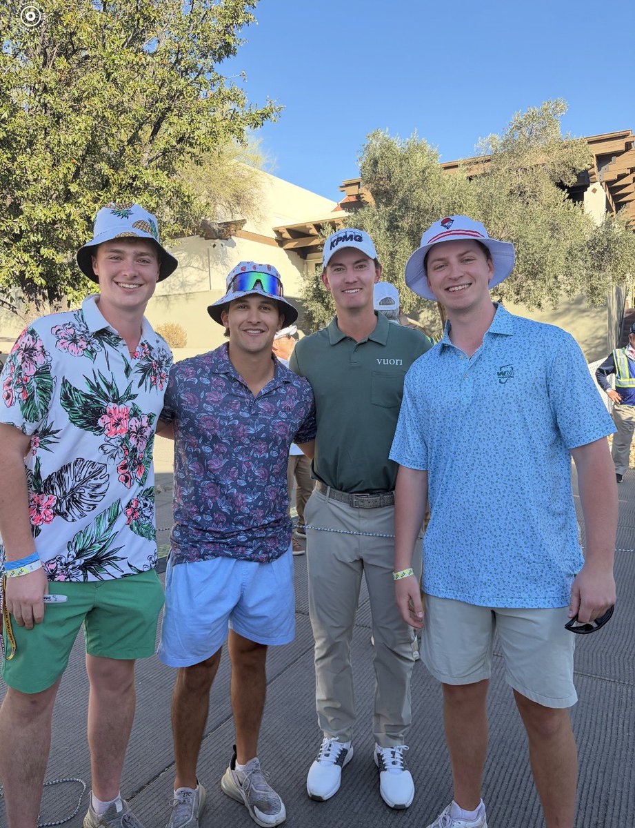 ScratchGamblers's tweet photo. What a treat today to watch Mav march around the grounds at TPC Scottsdale. ITS YOUR DAY TOMORROW MAV. https://t.co/viwS5O4mbL