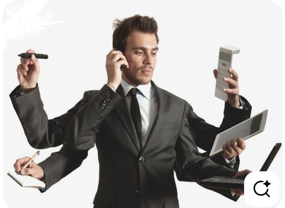 angelaenaa's tweet image. me scrolling on tiktok, twitter, and ao3 at the same time so i can minimize the chances of a thought occurring