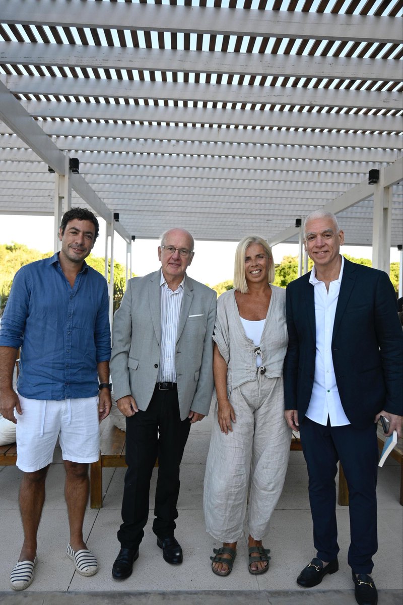 MacuMazzuca tweet media