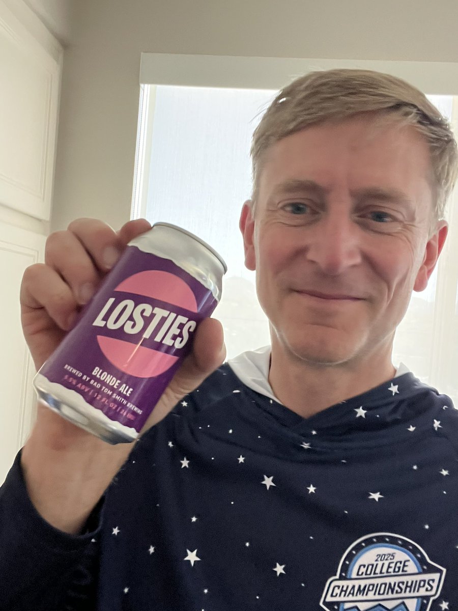 jesselankford's tweet image. This is a long (lost) overdue THANK YOU to @peanutt and @LongLostNFT for my sweet “consolation” prize for participating in 12 Days of Lostmas!

The Losties just hit 4 years with no signs of slowing down! I highly recommend joining the community and getting #LostAF!