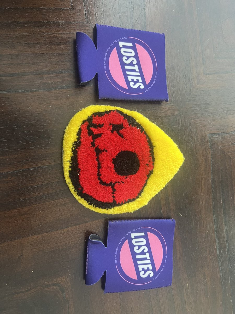 jesselankford's tweet image. This is a long (lost) overdue THANK YOU to @peanutt and @LongLostNFT for my sweet “consolation” prize for participating in 12 Days of Lostmas!

The Losties just hit 4 years with no signs of slowing down! I highly recommend joining the community and getting #LostAF!