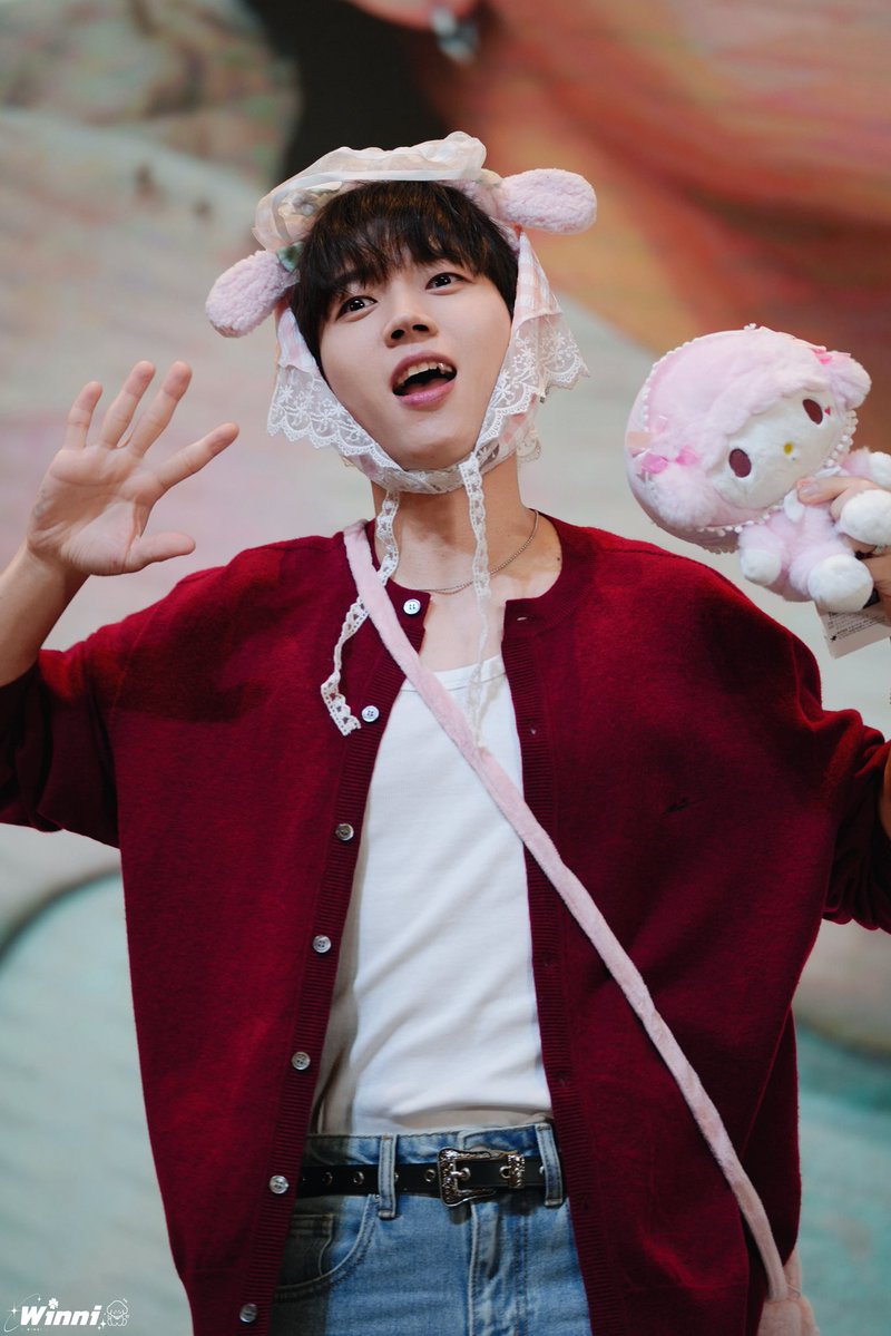 𝗛𝗔𝗣𝗣𝗬 𝗪𝗢𝗢𝗛𝗬𝗨𝗡 𝗗𝗔𝗬

₊˚⊹♡— 𝟮𝟬𝟮𝟲.𝟬𝟮.𝟬𝟴 —♡⊹˚₊ 

생일 축하해❤️

#우현 #남우현 #WOOHYUN #NAMWOOHYUN 
#인피니트 #INFINITE
#우리에겐_온리남우현_생일축하해
#Happy35thWooHyunDay