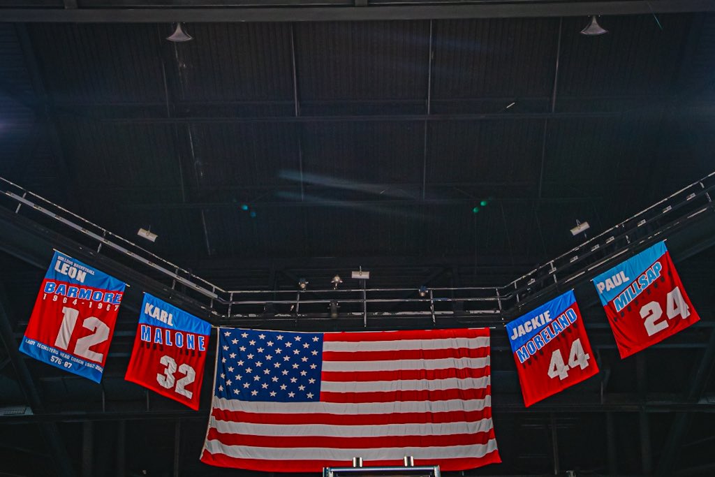 Bulldog Basketball 🐶🏀 tweet media