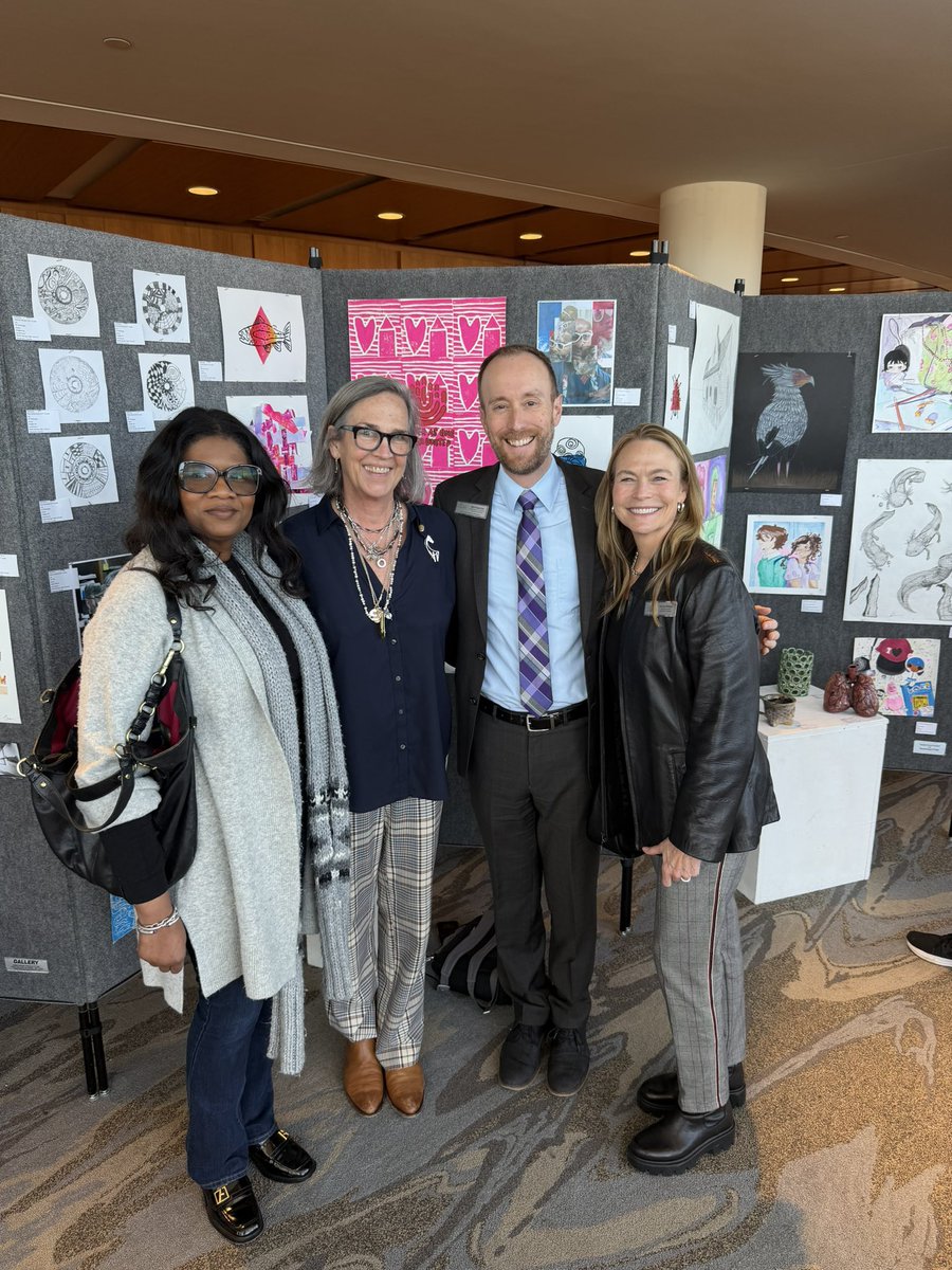 Rebecca Williams tweet media