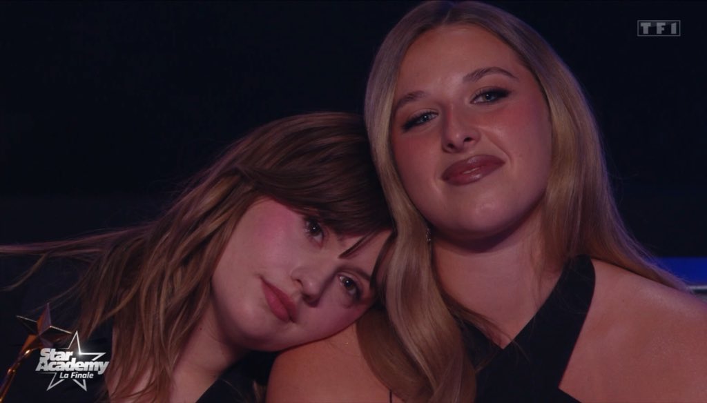 mes vies, je chiale 
#staracademy