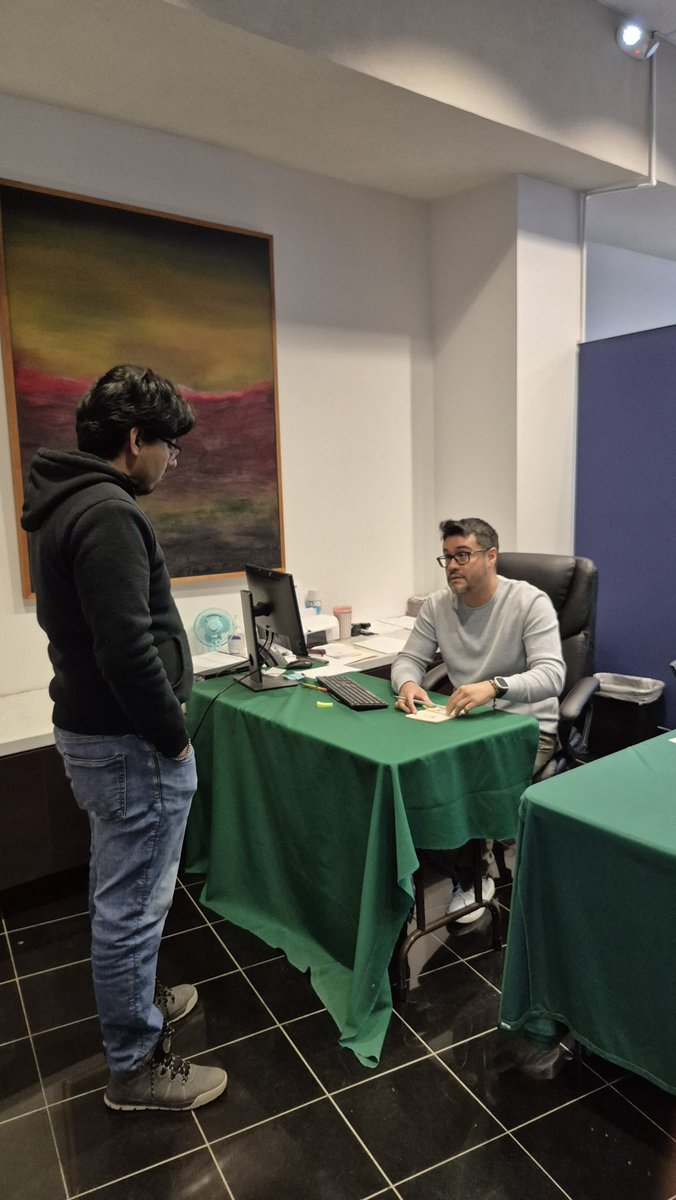 ConsulMexBro's tweet photo. En @ConsulMexBro 🇲🇽 iniciamos la 🥇 exitosa jornada sabatina de febrero ❤️

Entregamos 121 documentos consulares , atendimos 123 paisanos e hicimos 8 registros de doble nacionalidad 🙌

#TuConsuladoCercaDeTi https://t.co/bmKoGtxHef