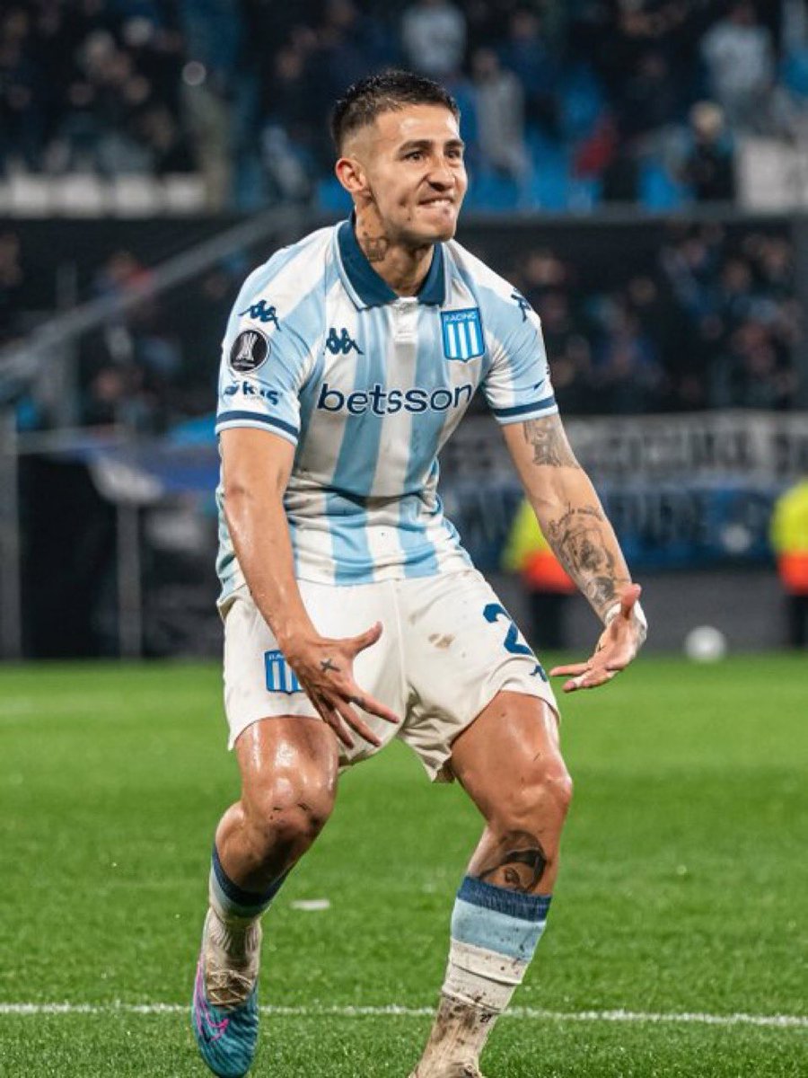 Es más que el burro de Tagliafico y el gordo de acuña, acá está el lateral titular de la selección. 

Gabriel Rojas 🪄