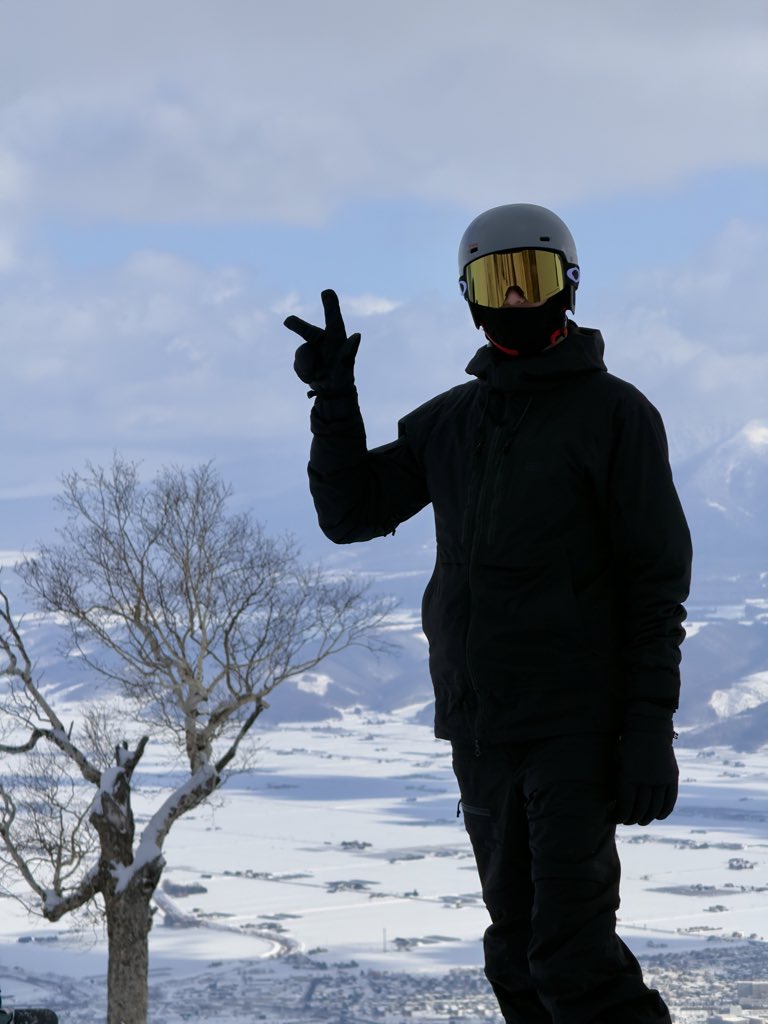 Роман | ロマン tweet media