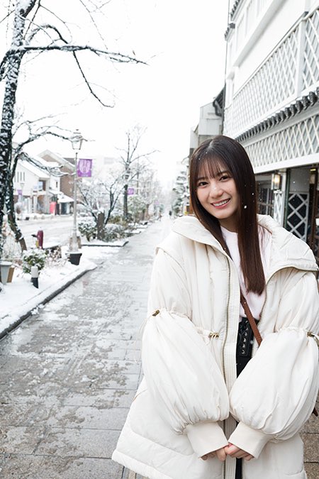 雪降ってる⛄️

おはようございます

朝から着信音で目覚ました…眠い(*ｐω-)｡O゜

 #なりきり  #イメプ