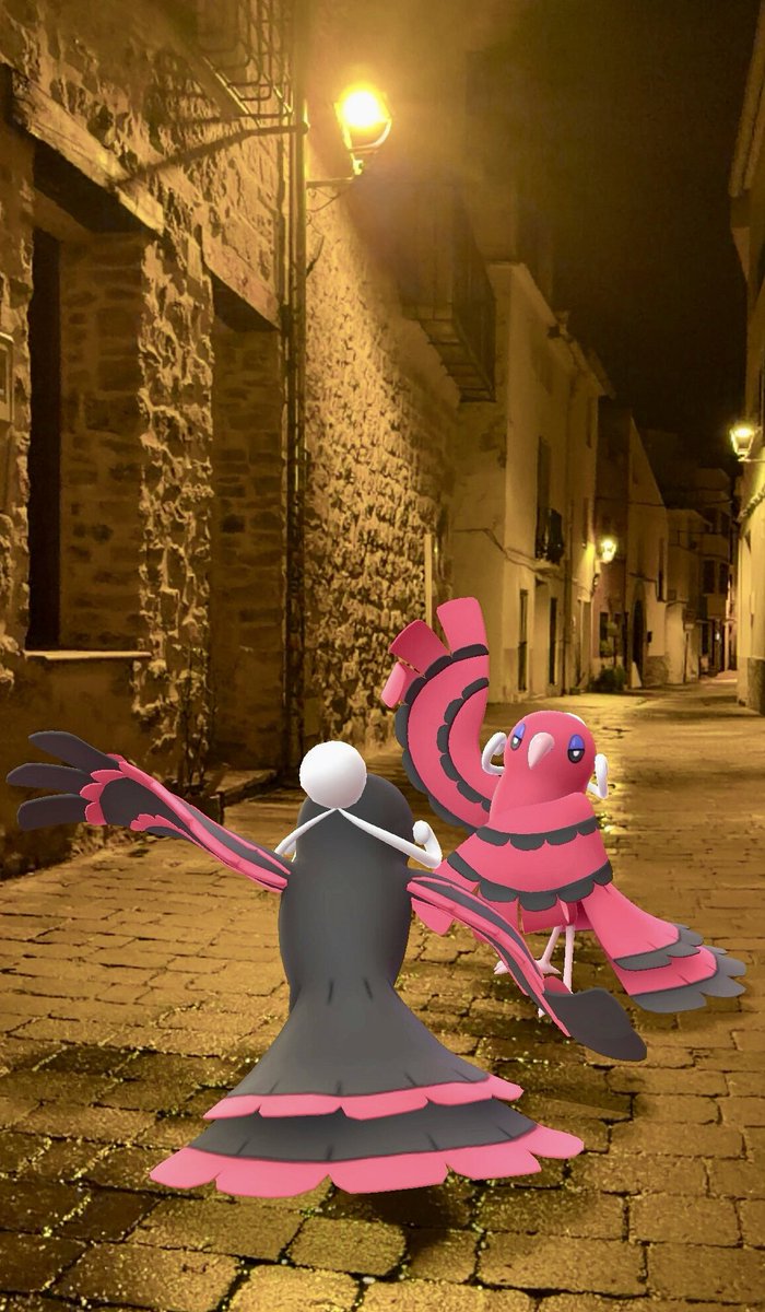 neco159100's tweet photo. Hoy día de voladores! 7 shinys!! 
Una pena que los Oricorio solo fueran los de tú región… podrían haber puesto una página con uno de cada!
Como os ha ido? 
#GOsnapshot #Pokemon #PokemonGo
#PokemonGOApp #ARofTheDay
#GOsnapshotCelebration https://t.co/fOi2zbZvld
