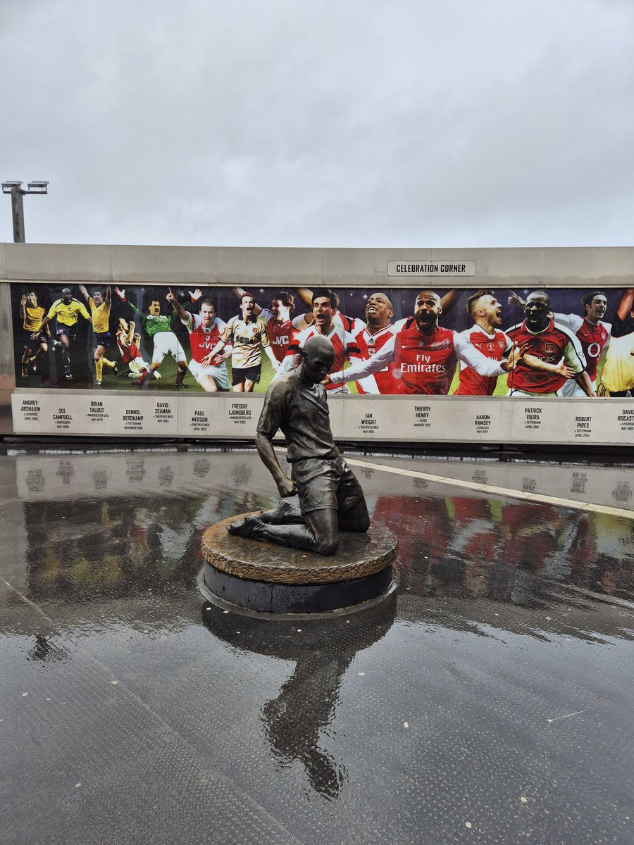 Peter Dickson 🏴⚽️ tweet media