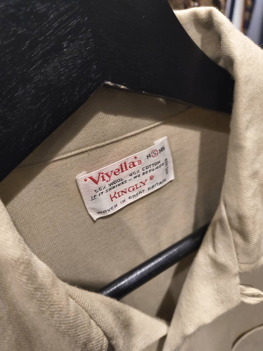 Lucky_Virus_'s tweet photo. NEWアイテム✨
【1960s KINGLY】
OpenCollarShirt
"Vielyella Fabric"
Size:S~M https://t.co/Yh4ezKVipo