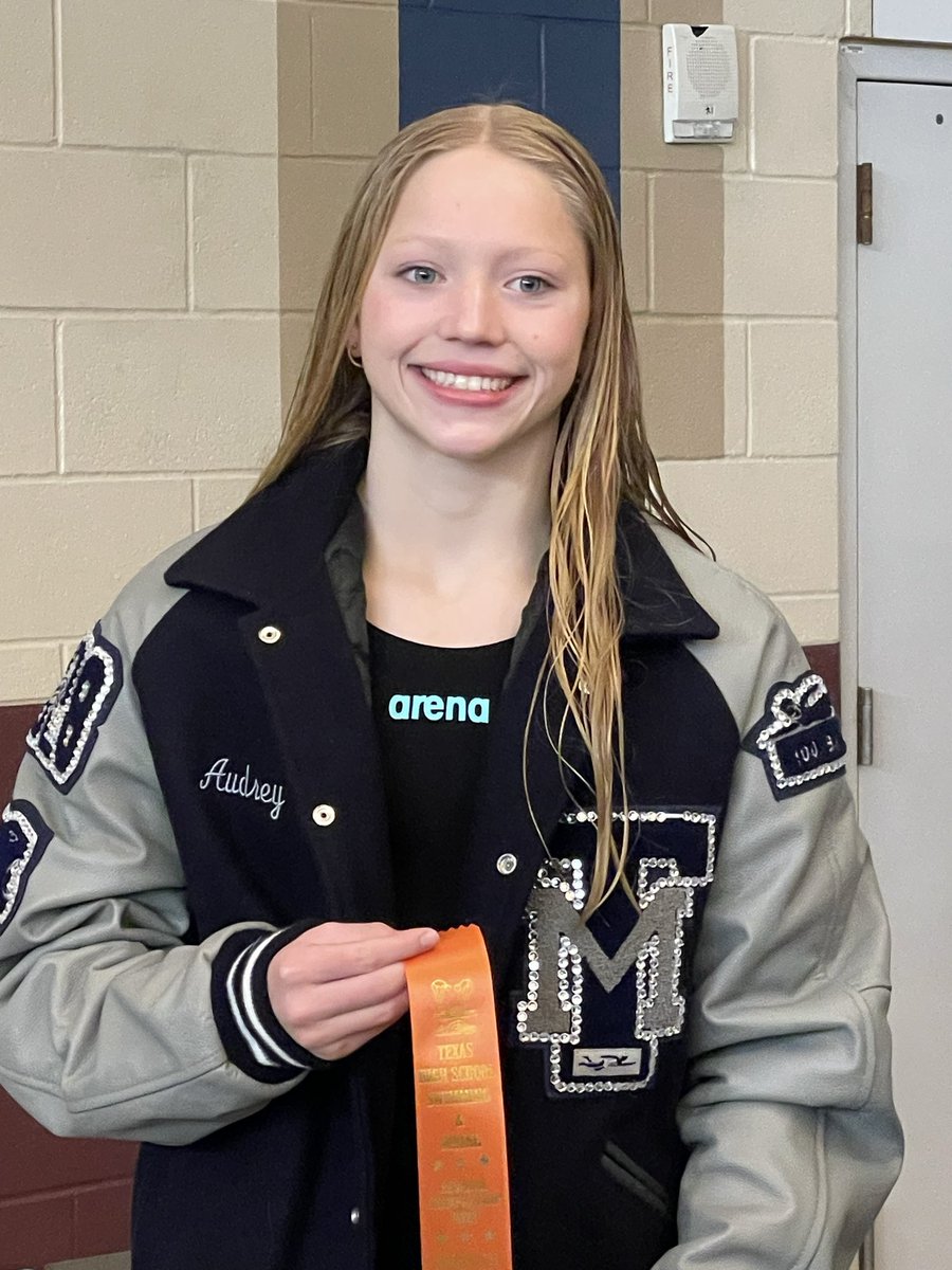 TMHS Aquatics tweet media