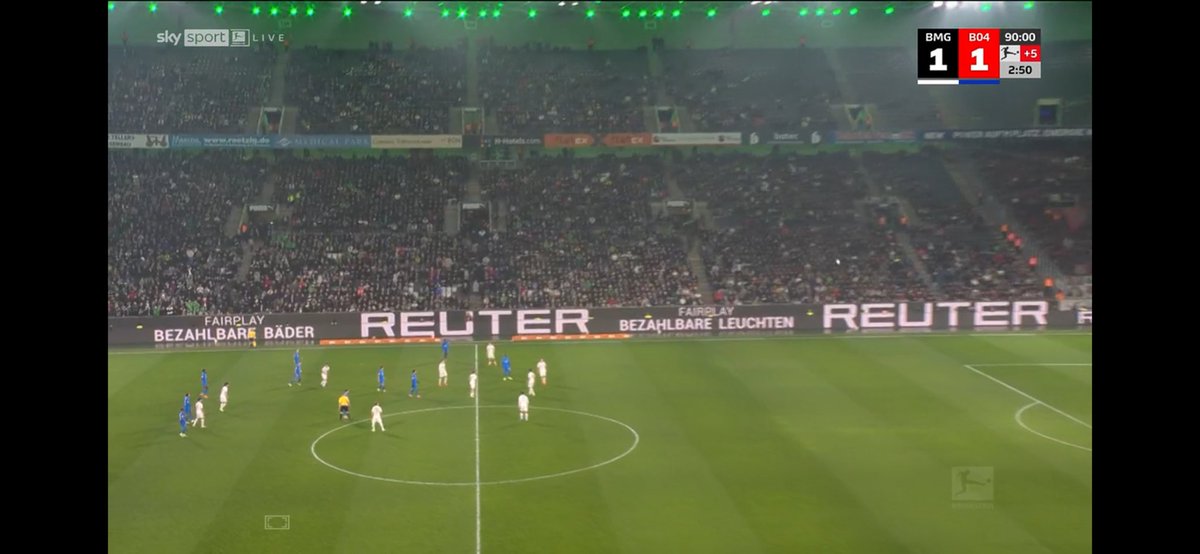 whosMohnke tweet media