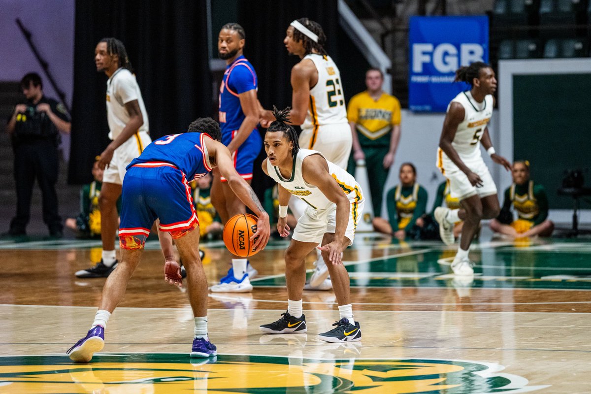 Southeastern Men's Basketball tweet media